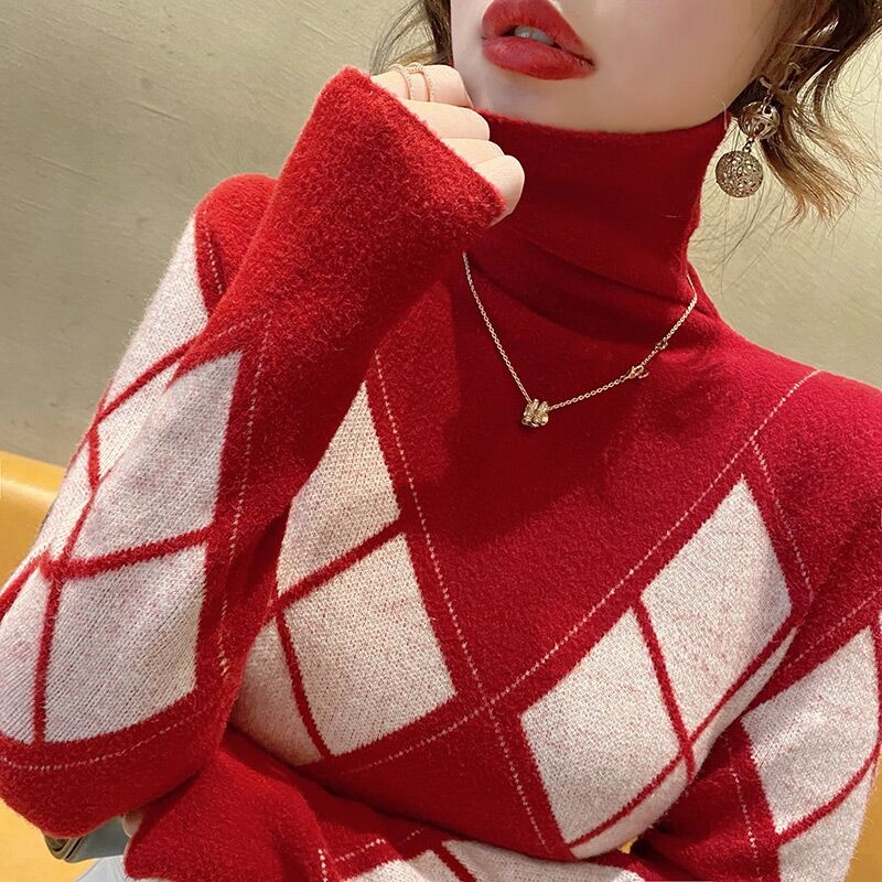 Sweter damski w romby z golfem