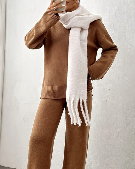 Komplet damski dzianinowy z długim rękawem