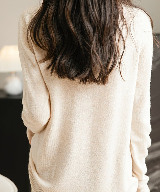 Damski sweter dziergany z wełny merino