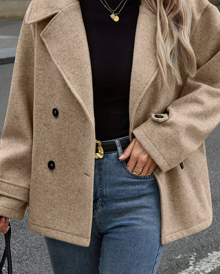 Damski płaszcz krótki dwurzędowy