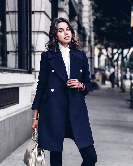 Damski płaszcz zimowy dwurzędowy wełniany — Peacoat