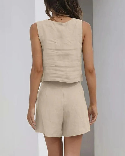 Komplet damski z topem i szortami