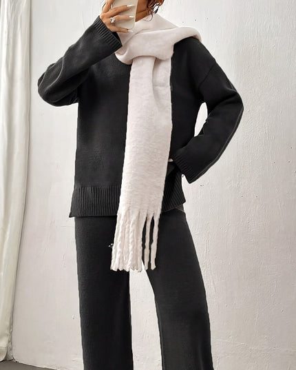 Komplet damski dzianinowy z długim rękawem