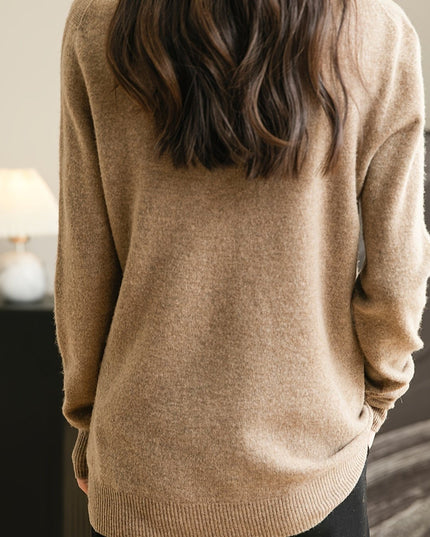 Damski sweter dziergany z wełny merino