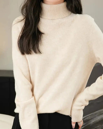 Damski sweter z golfem wełniany