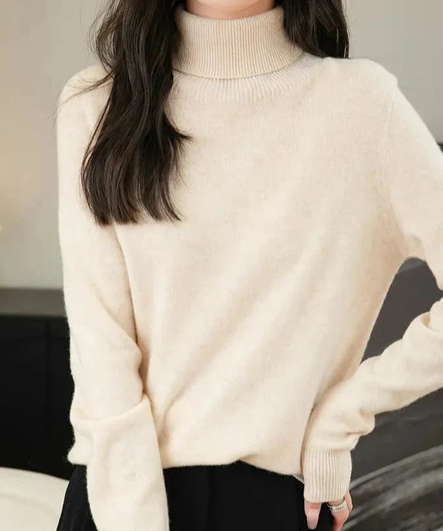 Damski sweter z golfem wełniany