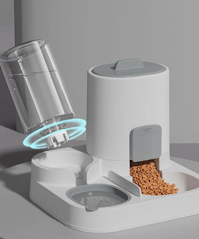 Automatyczny dozownik dla psa na karmę i wodę
