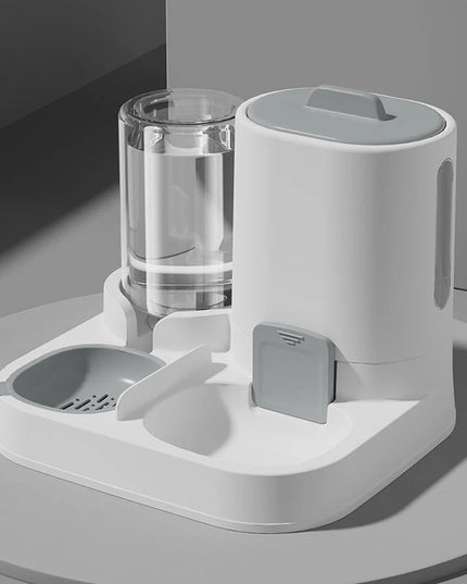 Automatyczny dozownik dla psa na karmę i wodę