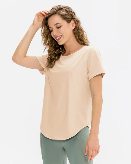 Sportowa koszulka damska luźna z krótkim rękawem