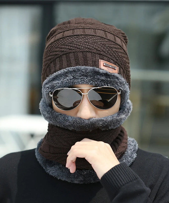 Czapka męska ocieplana w zestawie z szalikiem