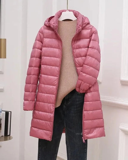 Długa damska pikowana kurtka zimowa z kapturem