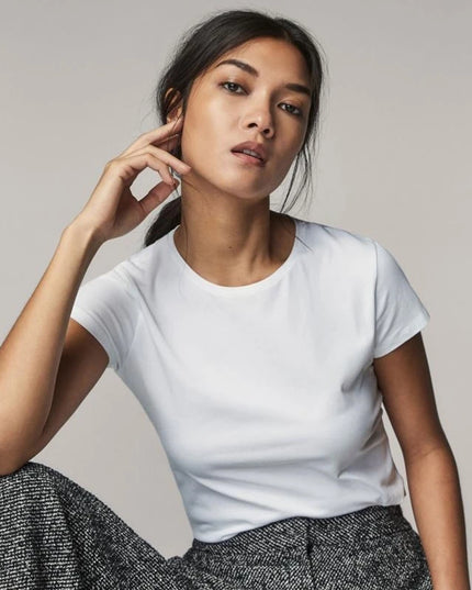 Damski T-shirt bawełniany o dopasowanym kroju