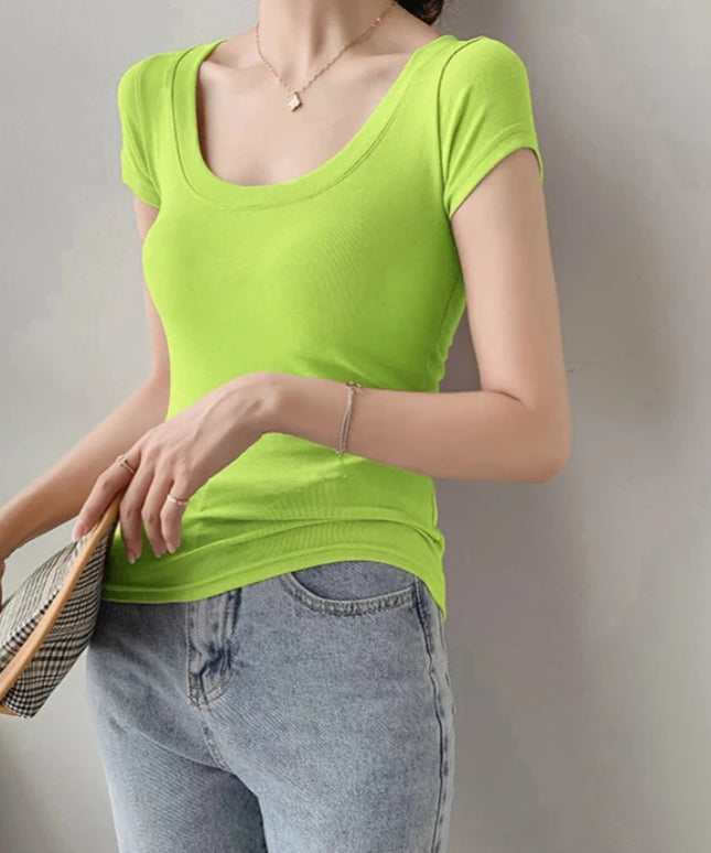 Damski T-shirt dopasowany z bawełny