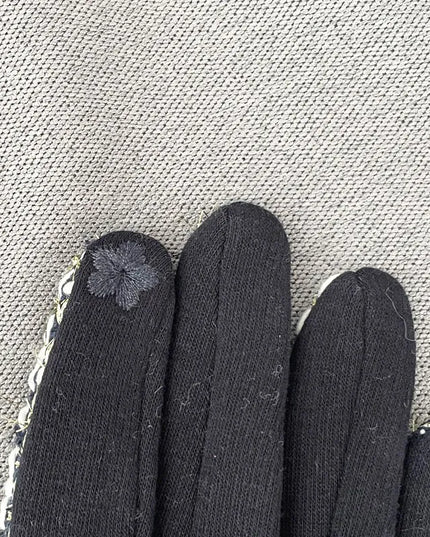 Rękawiczki damskie z ozdobnym kwiatem