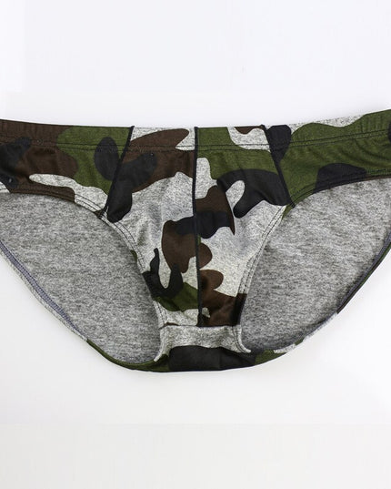 Slipy męskie wycięte w kolorowe wzory