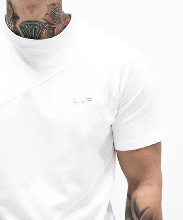 Sportowa koszulka męska o przedłużonym kroju