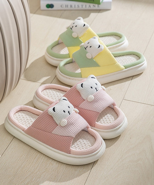 Klapki z motywem misia