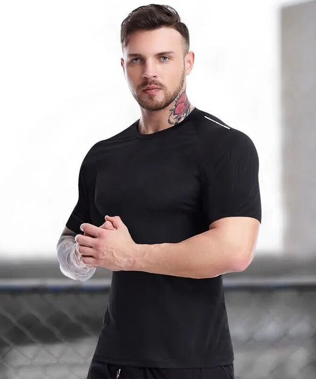 Sportowa koszulka męska z elastycznego i szybkoschnącego materiału