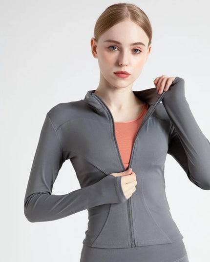 Sportowa bluza damska rozsuwana o dopasowanym kroju