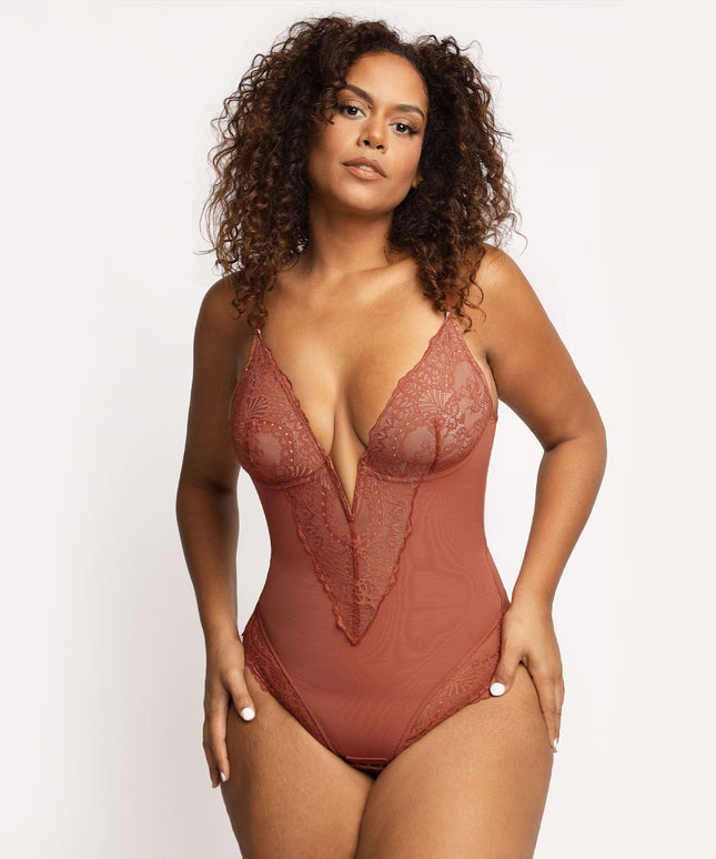 Koronkowe body damskie z głębokim dekoltem w kształcie litery V