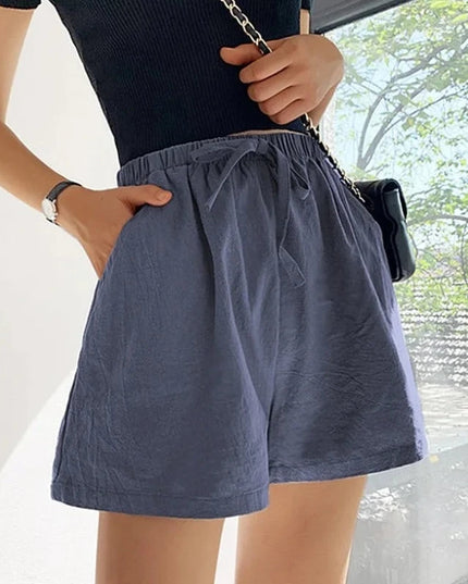 Damskie szorty z oddychającego materiału