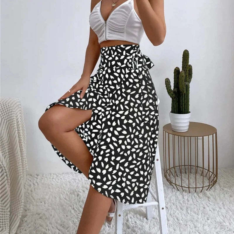 Spódnica midi w stylu boho wiązana w pasie