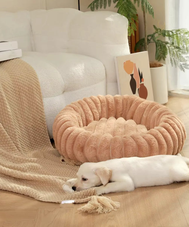 Okrągłe legowisko dla pupila – miękkie, karbowane posłanie z pluszu dla psa lub kota