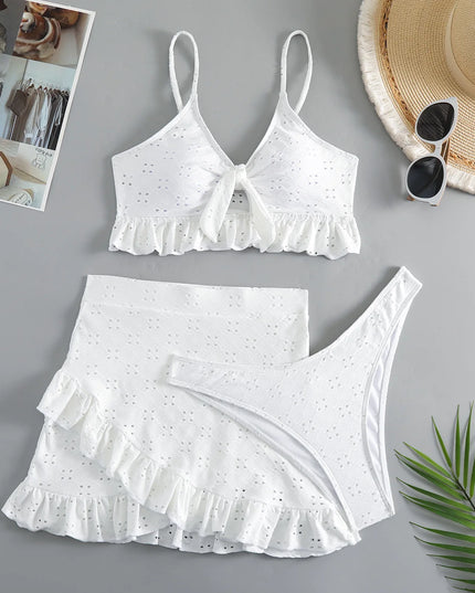 Dwuczęściowy strój kąpielowy z falbankami w zestawie ze spódnicą - 3 elementy