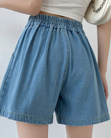 Damskie szorty z plisowanymi nogawkami