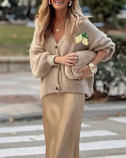 Sweter damski zapinany na guziki z bufiastymi rękawami – luźny sweter LIMONCELLO