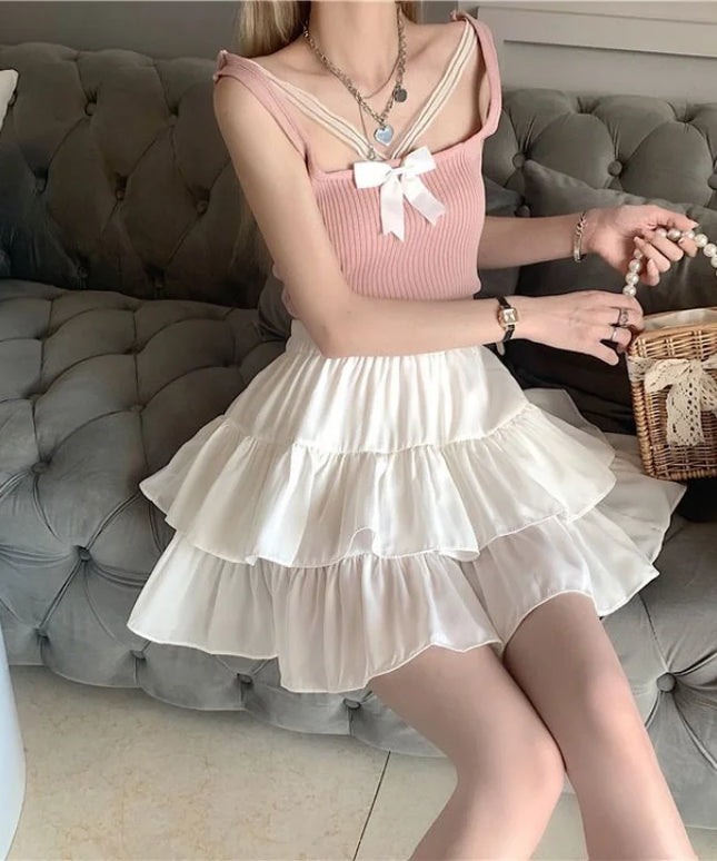 Spódnica mini rozkloszowana z falbankami i gumką w talii