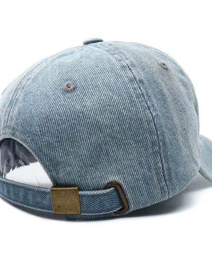 Czapka unisex z daszkiem i haftem