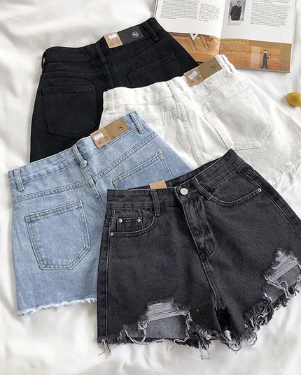 Damskie szorty jeansowe z przetarciami