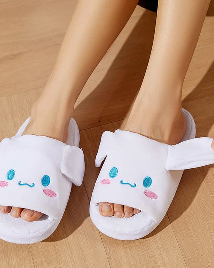 Klapki anime z ruchomymi uszami