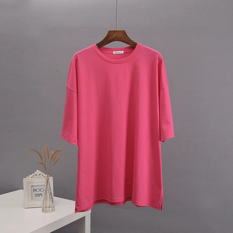 Damski T-shirt bawełniany z rozcięciem po bokach