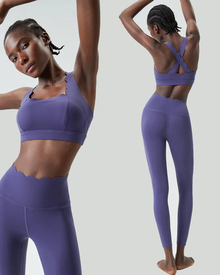 Damski komplet sportowy z falbanką – top i legginsy Super Stretch