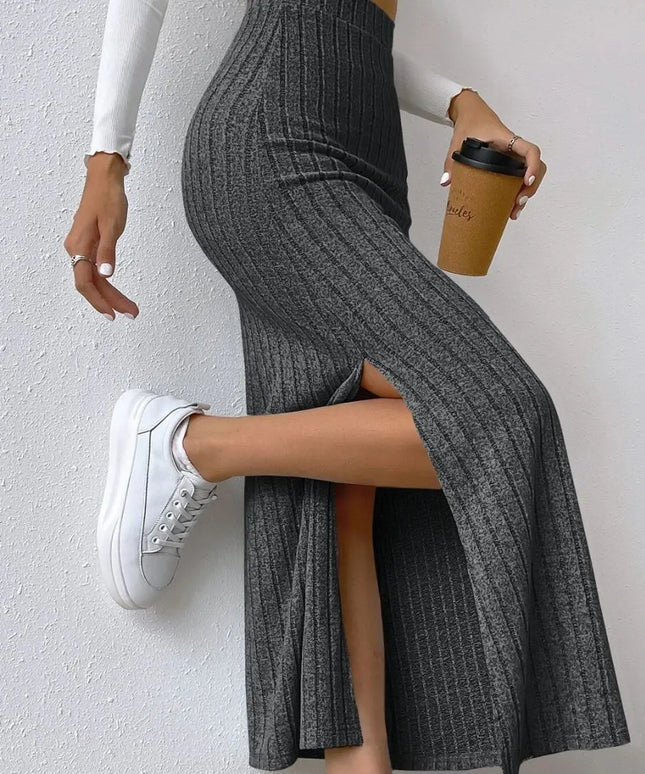 Spódnica maxi dopasowana z prążkowanego materiału