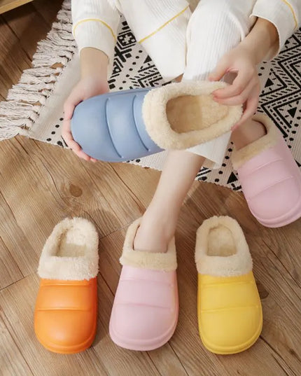 Klapki zimowe wsuwane jednokolorowe