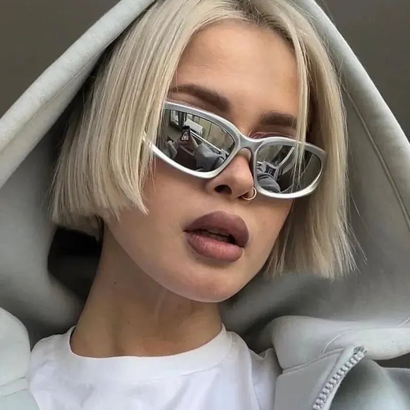 Damskie okulary przeciwsłoneczne w punkowym stylu