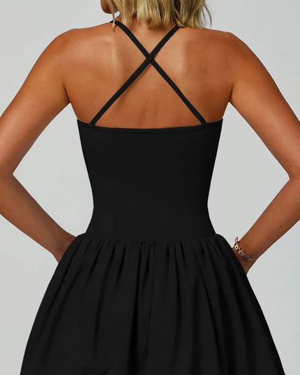 Sportowa sukienka - kombinezon damski z wszytymi miseczkami i rozkloszowaną spódniczką