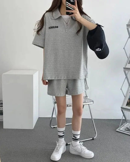 Komplet damski z t-shirtem oversize i szortami