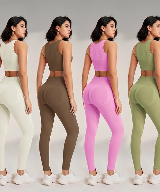 Modny bezszwowy komplet sportowy damski push-up