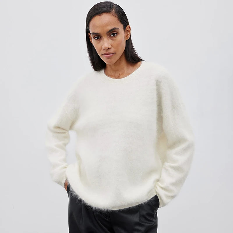 Damski klasyczny sweter oversize