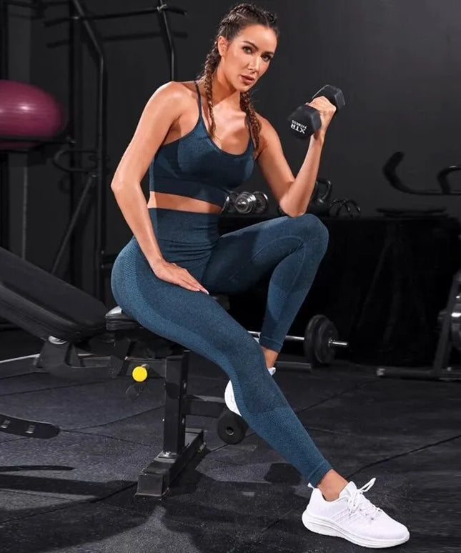 Sportowy komplet damski - legginsy push up i biustonosz ze skrzyżowanymi ramiączkami