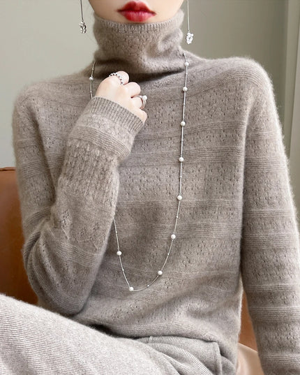 Damski sweter dziergany golf z wełny merino – premium