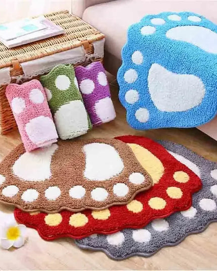 Mata łazienkowa w kształcie stóp