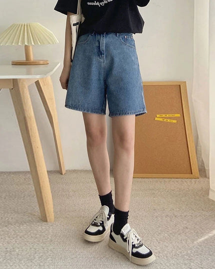 Damskie szorty jeansowe sięgające przed kolano