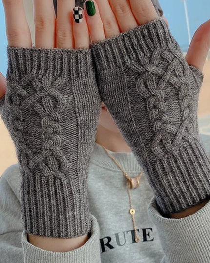 Krótkie rękawiczki damskie