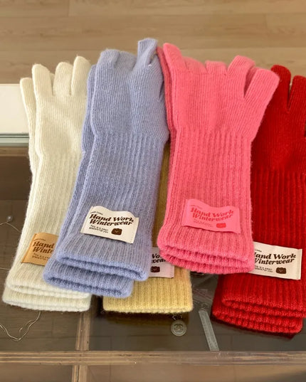 Rękawiczki damskie z naszywką