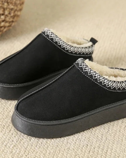 Klapki na wysokiej podeszwie